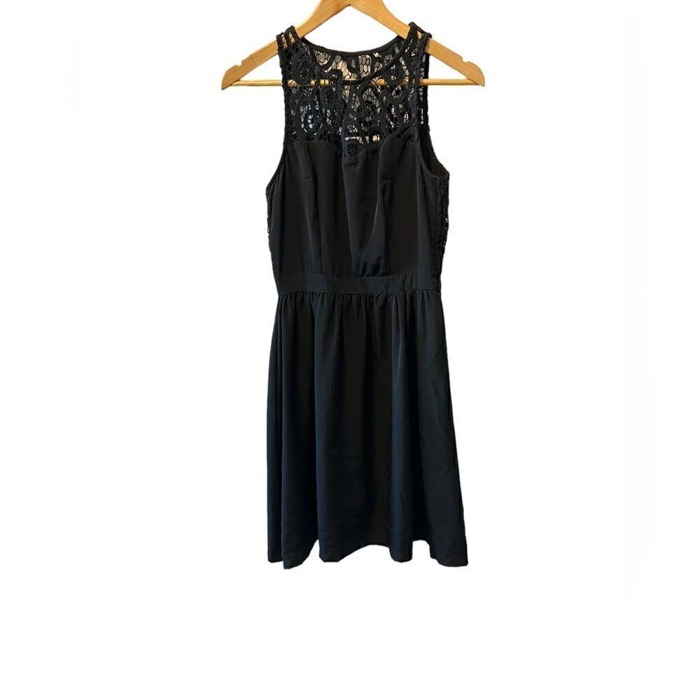 SISTERS Black Lace Top Sheer Back Mid Length Sleeveless Dress 34